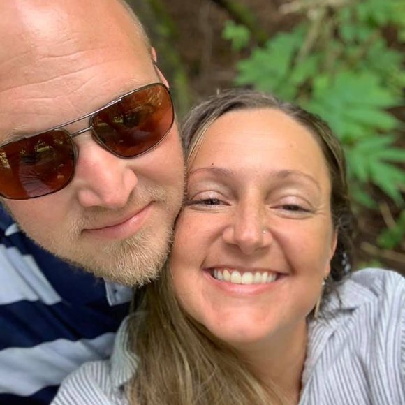 Meet your Posher, Melita - Picture 1 of 1